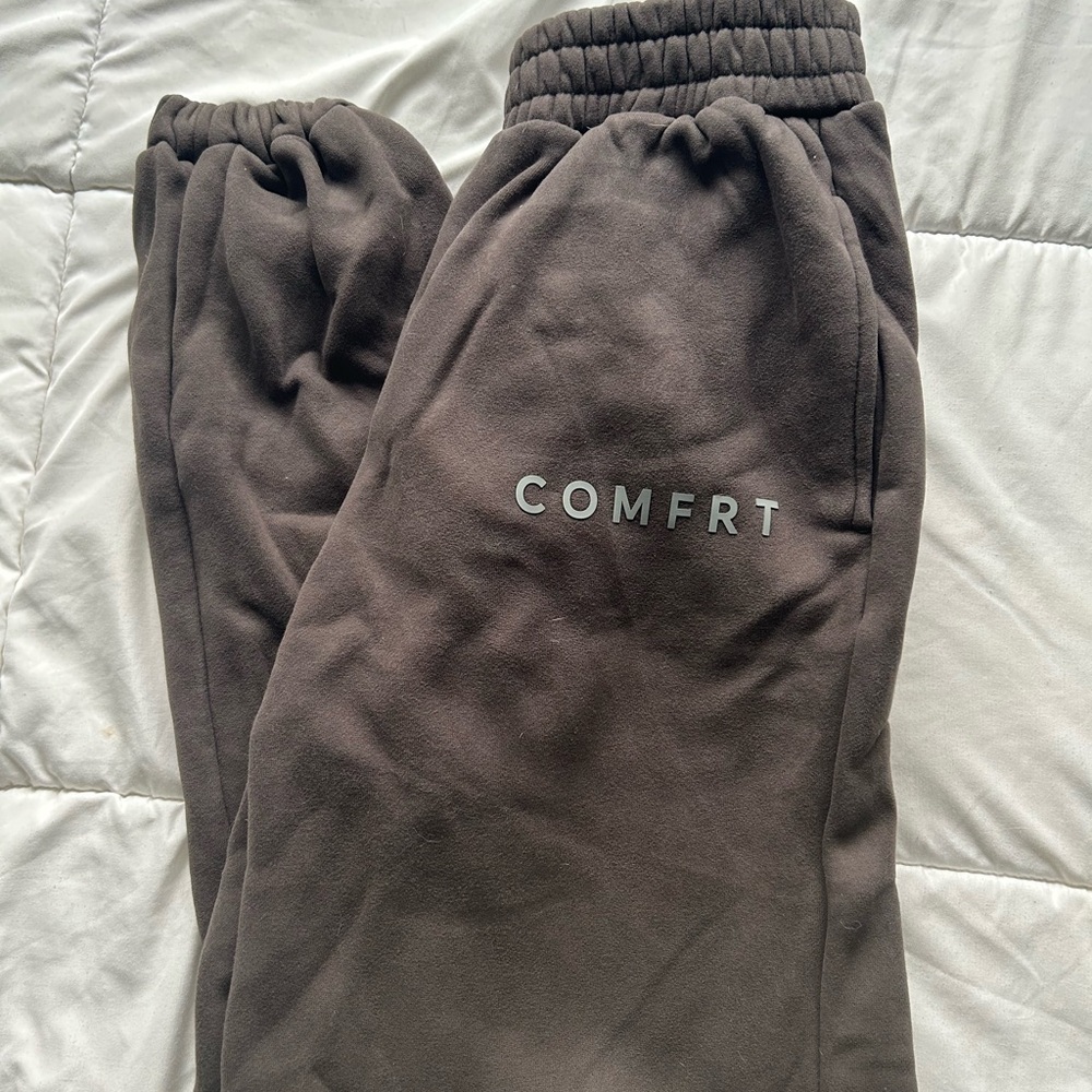 Comfrt Tranquil Sweatpants in Charcoal